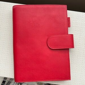 NEW- Moterm Full Grain Vegetable Tanned Leather Original B6 Plus Cover